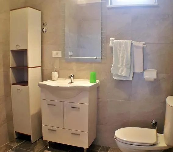 Seaside House With A Swimming Pool Businci - Ciovo - 11882 * Trogir