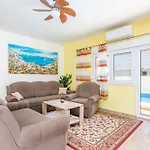 בית נופש Seaside House With A Swimming Pool Businci - Ciovo - 11882