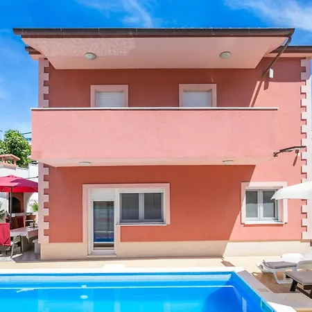 Seaside House With A Swimming Pool Businci, Ciovo - 11882 * トロギール
