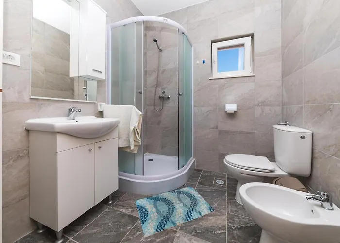 Дом отдыха Seaside House With A Swimming Pool Businci - Ciovo - 11882 *